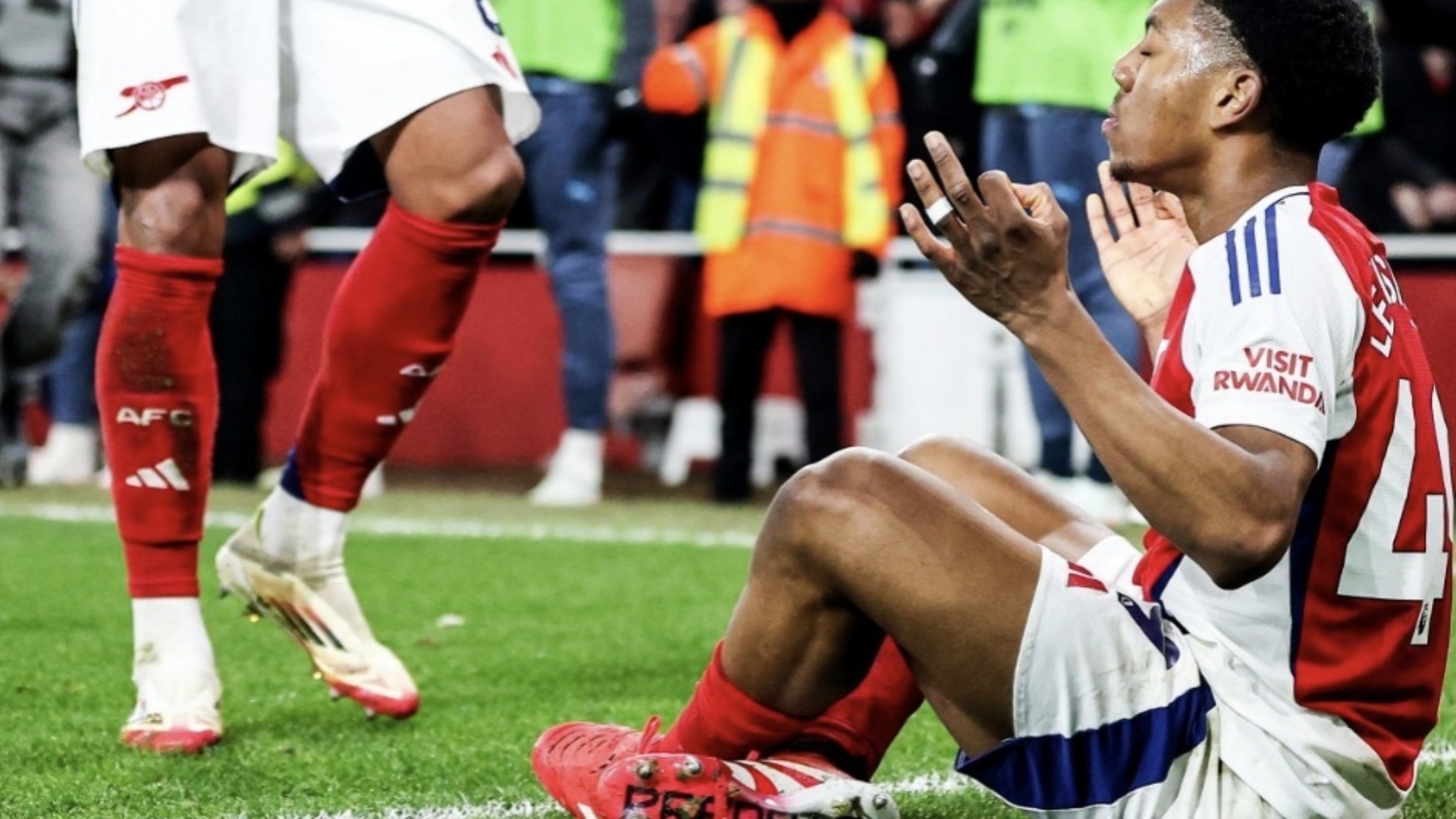 阿森纳火力全开，横扫对手获得胜利！