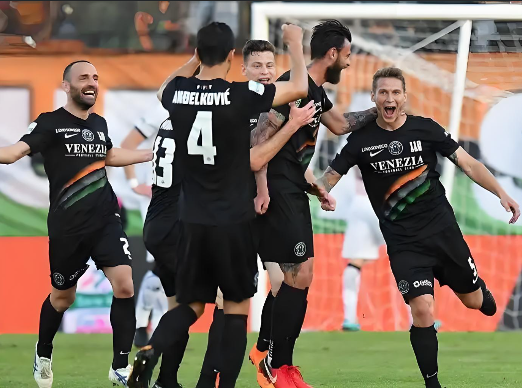 开云体育登录-意甲比赛再掀狂潮，球风迷人的简单介绍