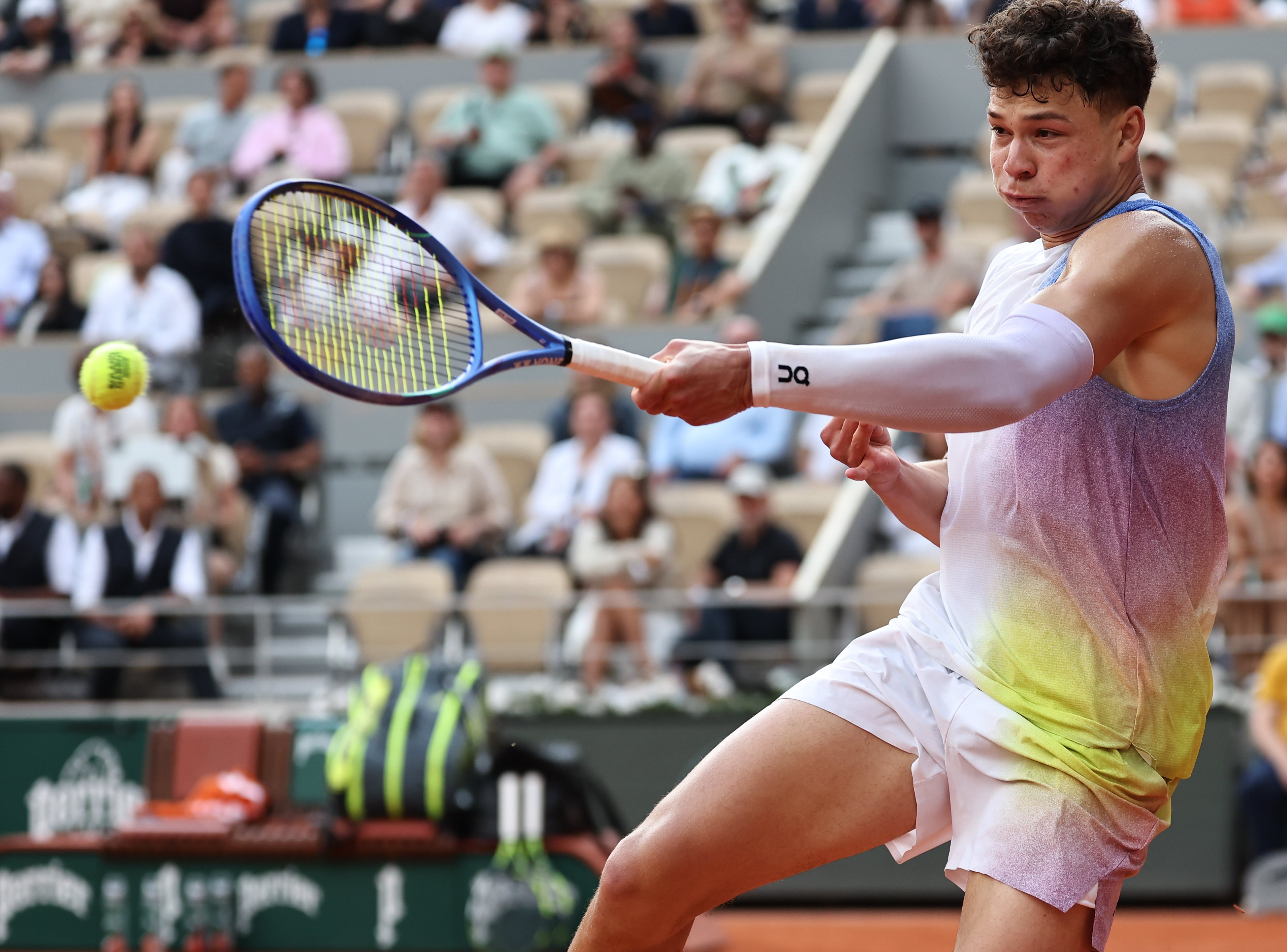 阿根廷选手在网球比赛中晋级